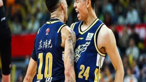 哲科轉會風波再起：或將成自由身，費內巴切及沙特球隊虎視眈眈